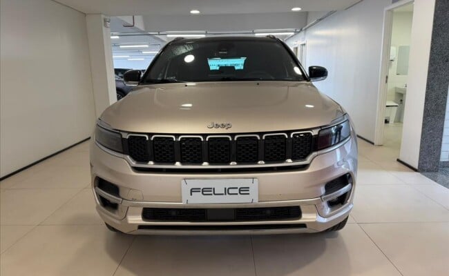 Jeep COMMANDER