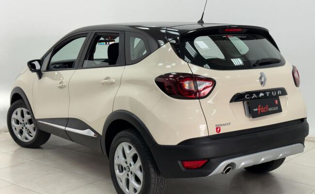 Renault captur zen 16a