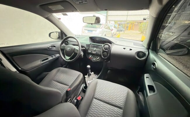 Toyota ETIOS