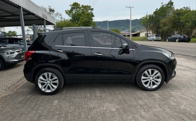 Chevrolet TRACKER