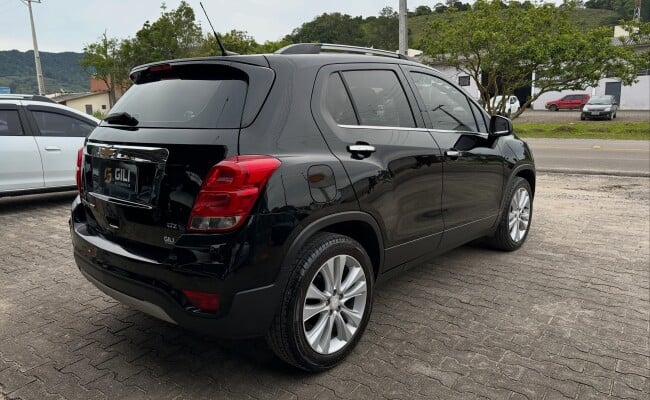 Chevrolet TRACKER