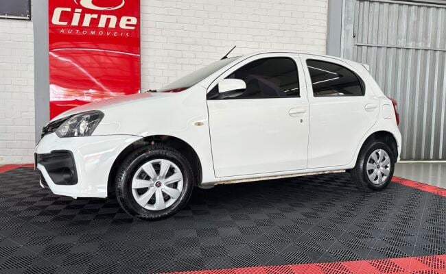Toyota ETIOS X 1.3 Flex 16V 5p Aut.