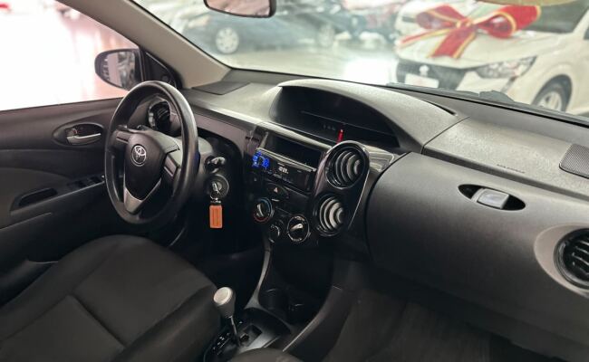 Toyota ETIOS X 1.3 Flex 16V 5p Aut.