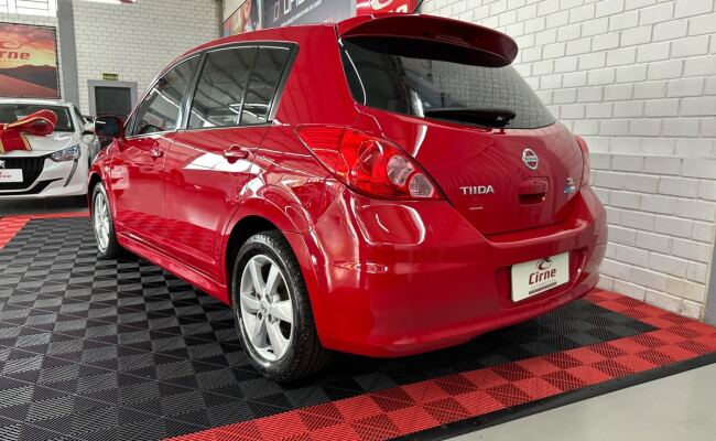 Nissan TIIDA SL 1.8/1.8 Flex 16V Aut.