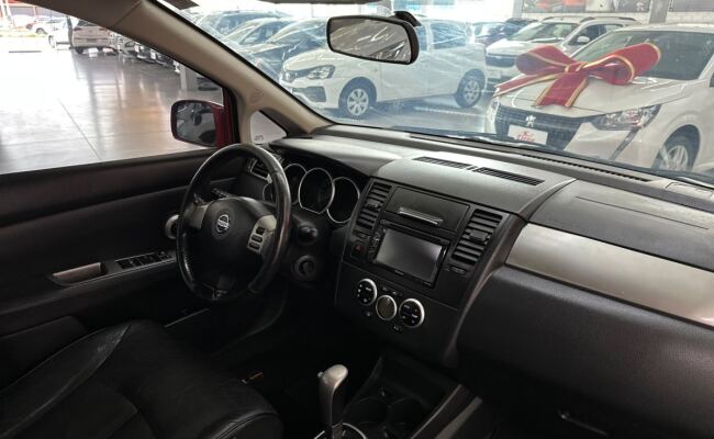 Nissan TIIDA SL 1.8/1.8 Flex 16V Aut.