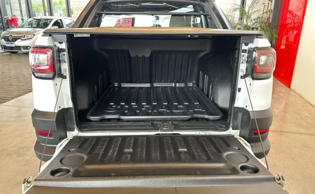 Fiat Strada Volcano 1.3 Flex 8V CD Aut.