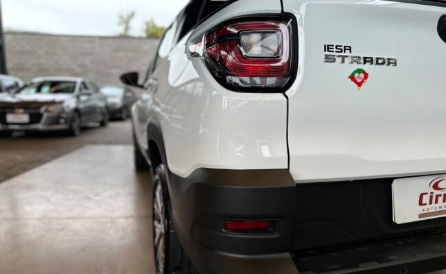 Fiat Strada Volcano 1.3 Flex 8V CD Aut.