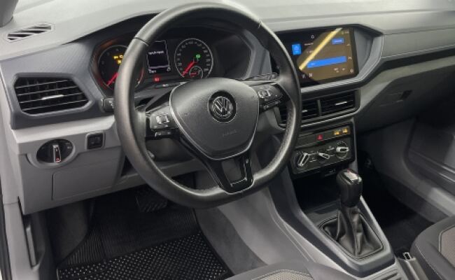 Volkswagen T-CROSS 1.0 200 TSI TOTAL FLEX AUTOMÁTICO