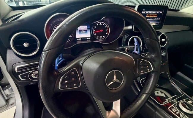 Mercedes-Benz C-250