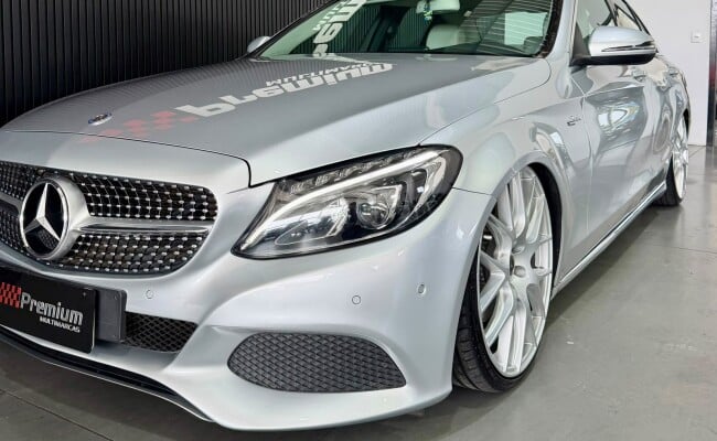 Mercedes-Benz C-250