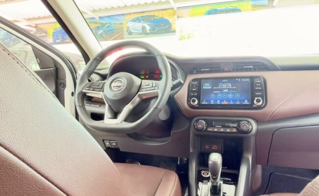 Nissan KICKS
