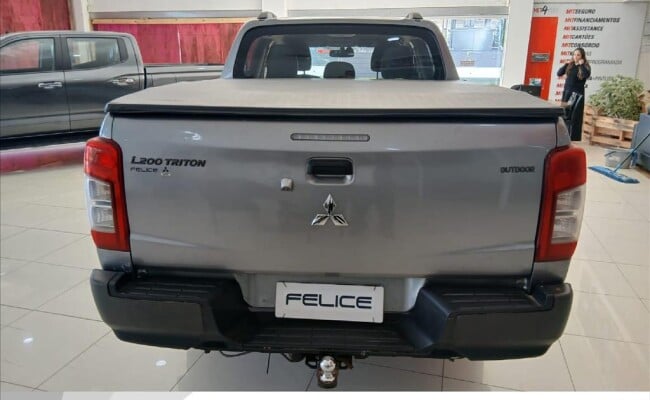 Mitsubishi L200 TRITON