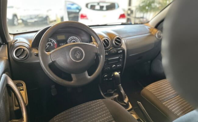 Renault SANDERO Expression Hi-Flex 1.6 8V 5p