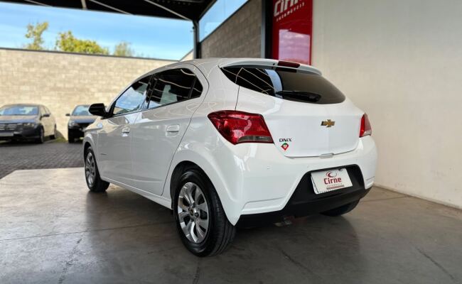 Chevrolet ONIX HATCH ADVANTAGE 1.4 8V Flex 5p Aut.