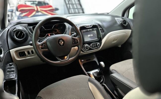 Renault CAPTUR Intense 1.6 16V Flex 5p Aut.