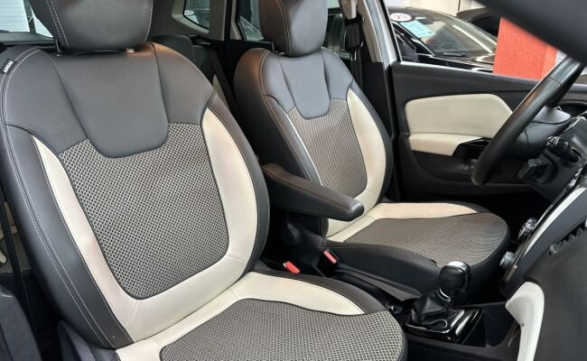 Renault CAPTUR Intense 1.6 16V Flex 5p Aut.