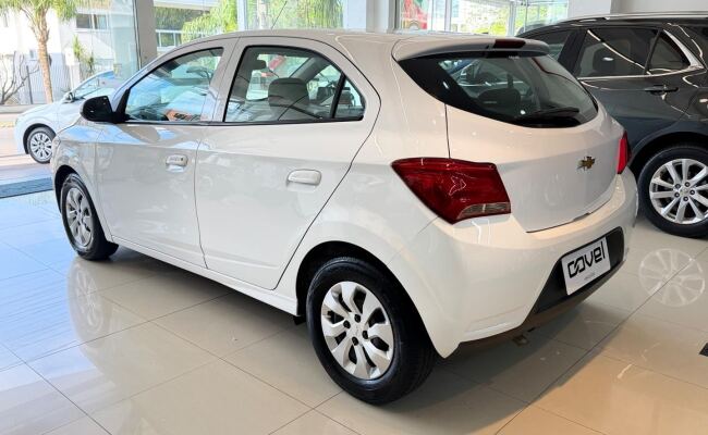 Chevrolet onix 1.0mt lt