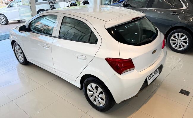 Chevrolet onix 1.0mt lt