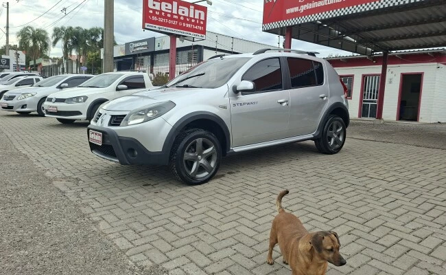 Gelain Automóveis - Renault SANDERO 1.6 16v Hi-flex Mec.